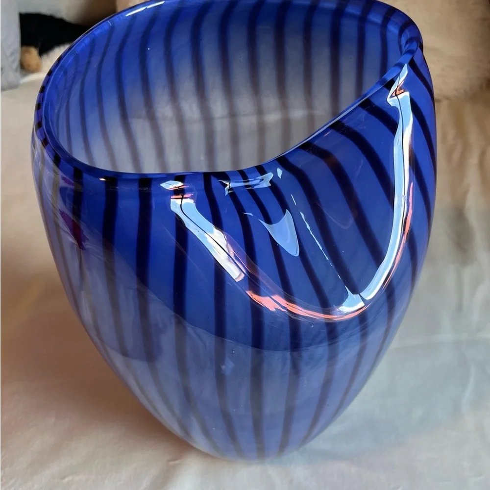 Rare Z Gallerie Art Glass Vase Urchin Blue and Black Stripes 7.5 LBS